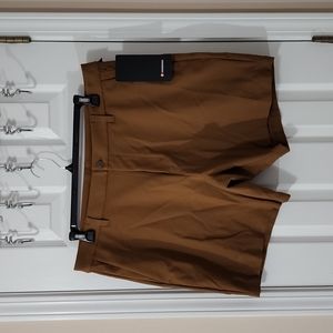 Lululemon Commission Classic Fit Shorts 7" Cord Men's size 38